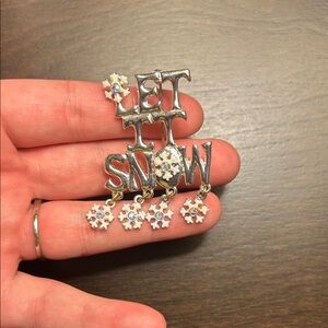 Elegant Silver 'Let It Snow' Brooch